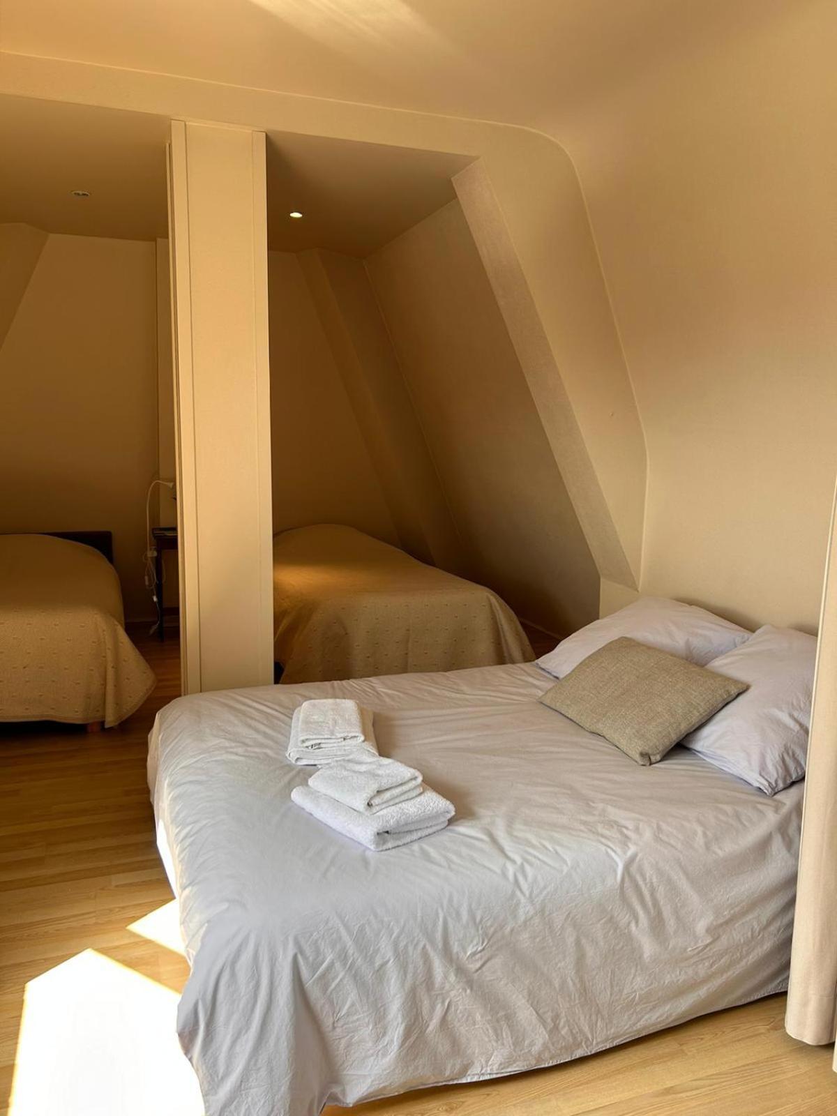 شقة Laroche Grand Duplex Dans Le Centre Historique Avec Garage فان المظهر الخارجي الصورة