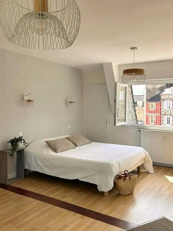 شقة Laroche Grand Duplex Dans Le Centre Historique Avec Garage فان المظهر الخارجي الصورة